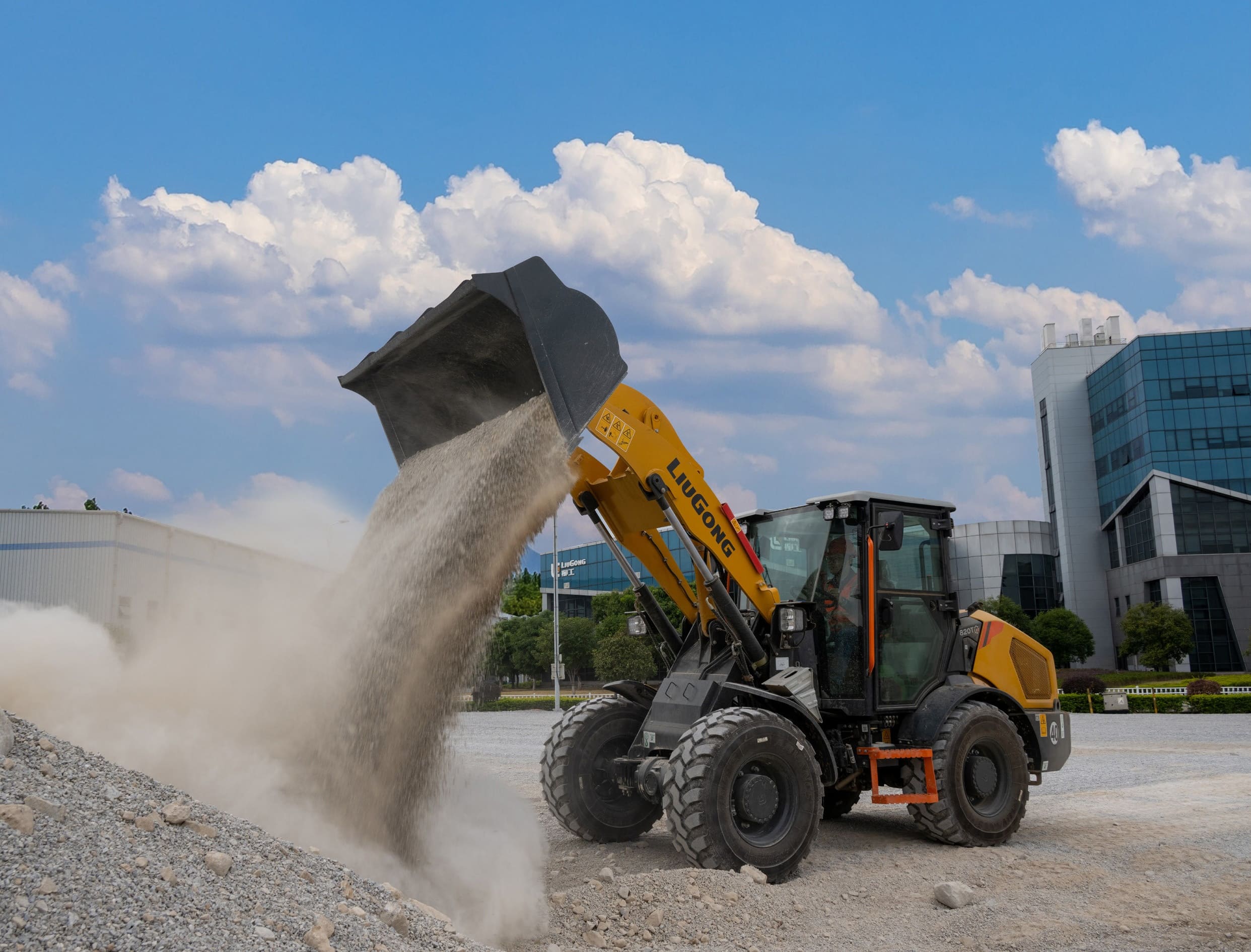 LIUGONG 820T