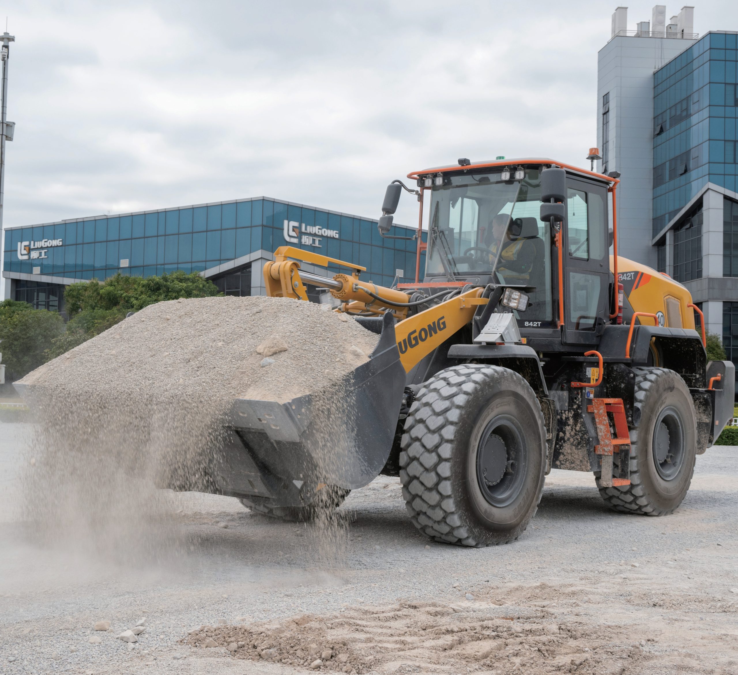LIUGONG 842T