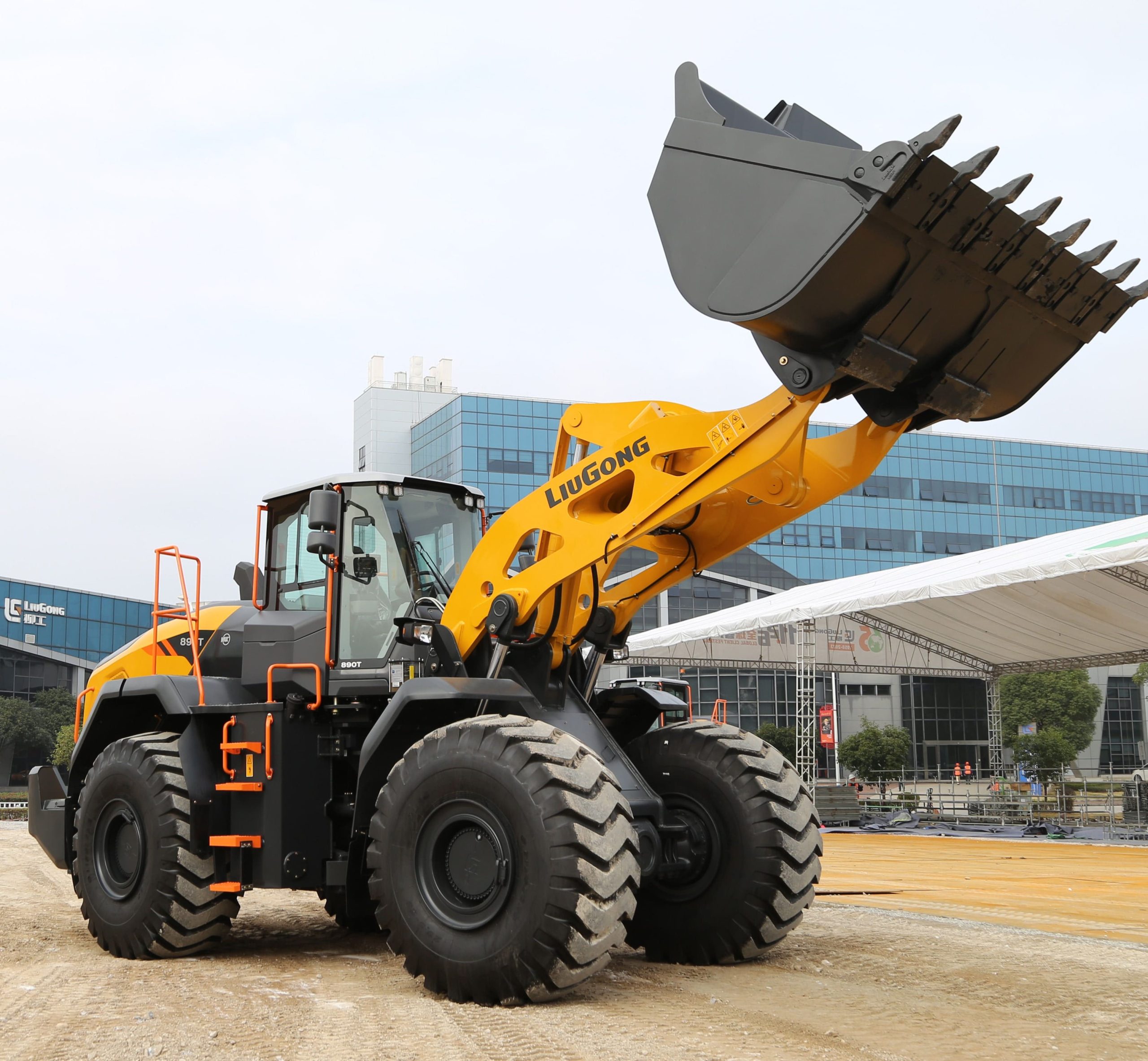 LIUGONG 890T